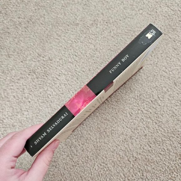 4/$20 Funny Boy by Shyam Selvadurai - Paperback - Picture 3 of 5